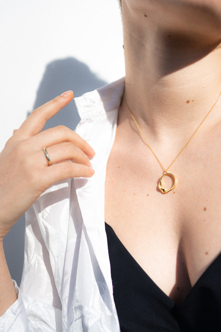 Collana Yakamoz
